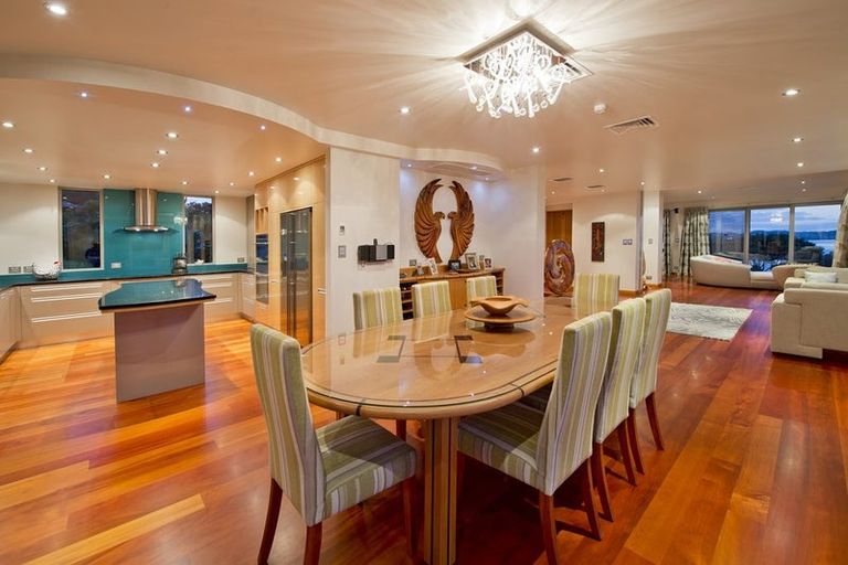 Photo of property in 18b Kaha Place, Russell, 0272