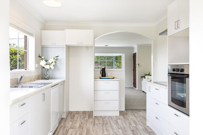 Photo of property in 82 Shakespeare Street, Leamington, Cambridge, 3432