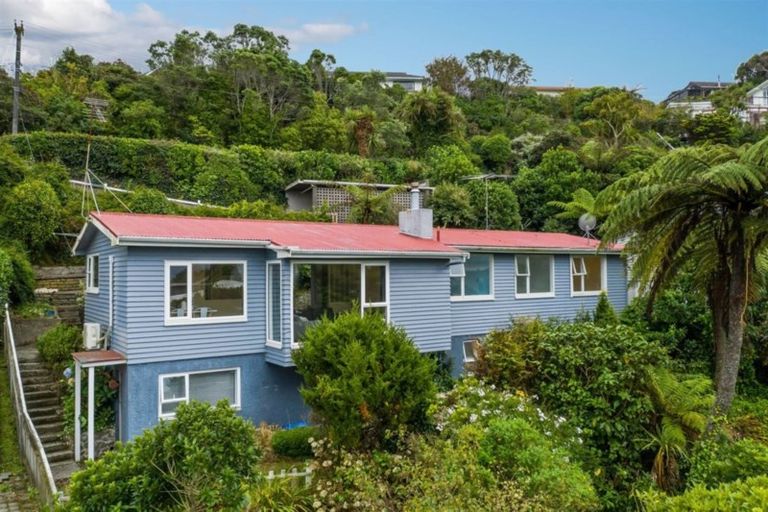 Photo of property in 80 Madras Street, Khandallah, Wellington, 6035