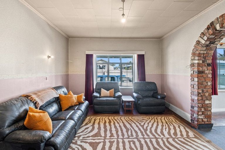 Photo of property in 194b Rata Street, Inglewood, 4330