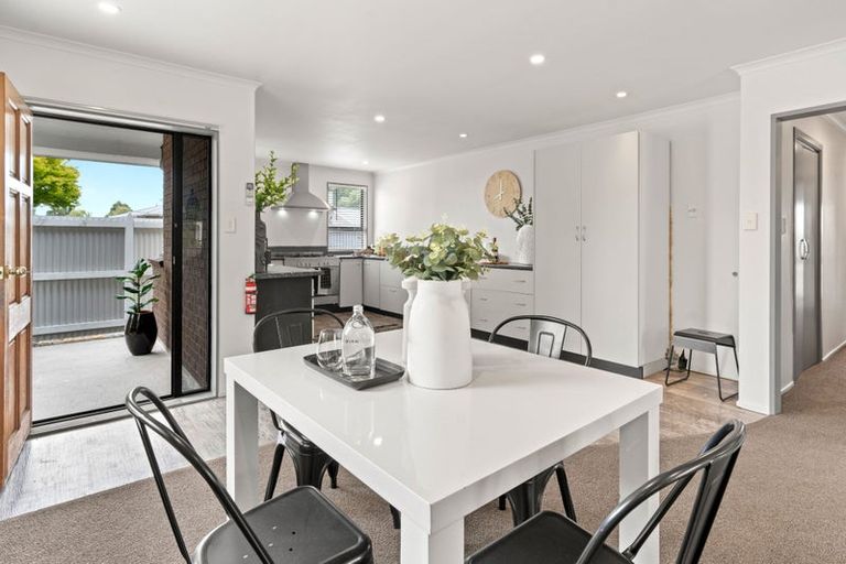 Photo of property in 7a Kempton Street, Greytown, 5712