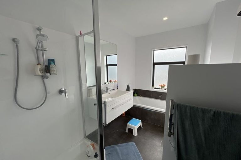 Photo of property in 5 Bellbird Lane, Marshland, Christchurch, 8083