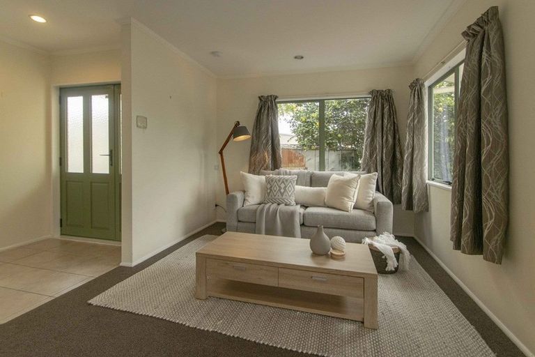 Photo of property in 527 Main North Road, Bay View, Napier, 4104