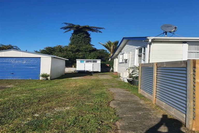 Photo of property in 26 Bentham Street, Westport, 7825