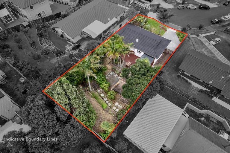 Photo of property in 10 Marco Place, Highland Park, Auckland, 2010