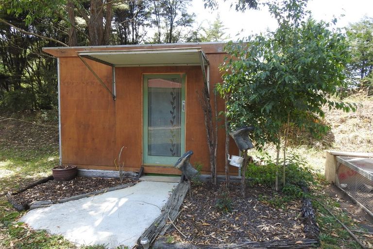Photo of property in 11 Mick Dillon Road, Tahekeroa, Kaukapakapa, 0873