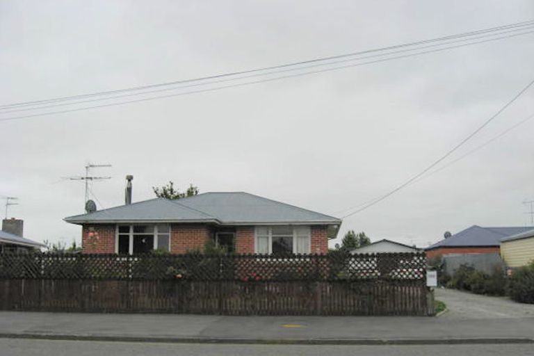 Photo of property in 100 Thomson Street, Tinwald, Ashburton, 7700