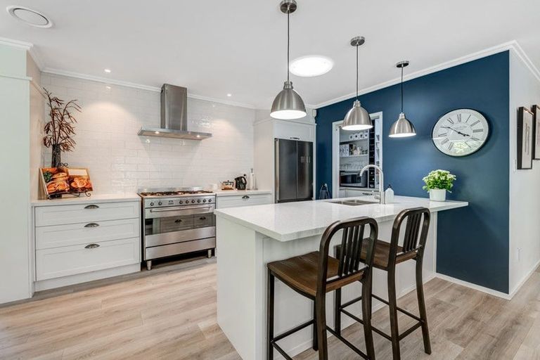 Photo of property in 20 Puhoi Close, Puhoi, Warkworth, 0994