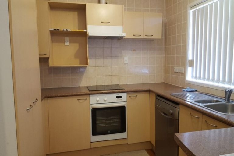 Photo of property in 42 Robin Brooke Drive, Flat Bush, Auckland, 2019