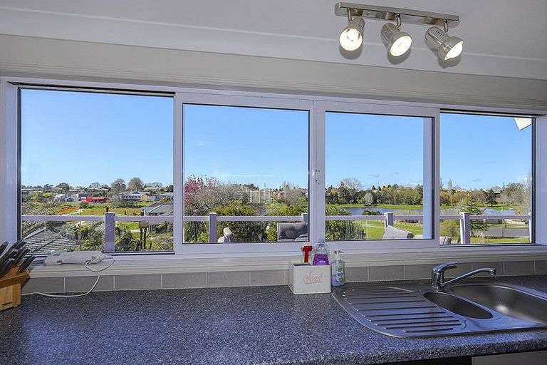 Photo of property in 19 Highfields Drive, Katikati, 3129