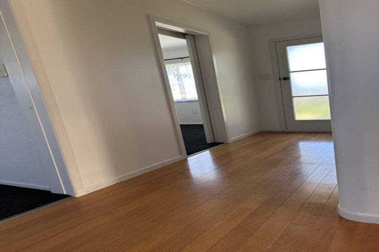 Photo of property in 8 Landscape Road, Pukekohe, 2120