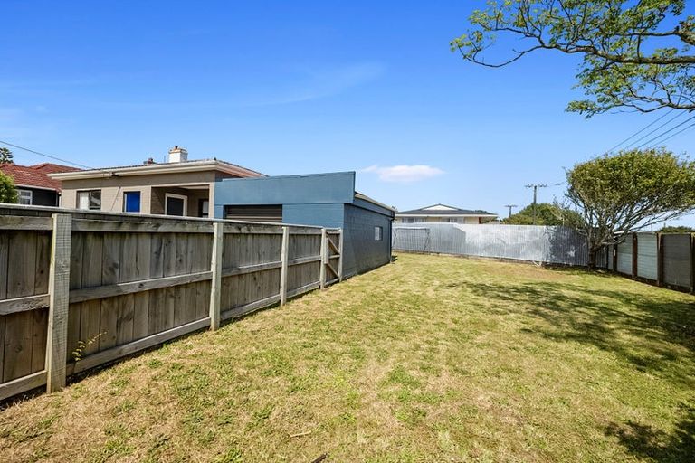 Photo of property in 46 Doone Street, Lynmouth, New Plymouth, 4310