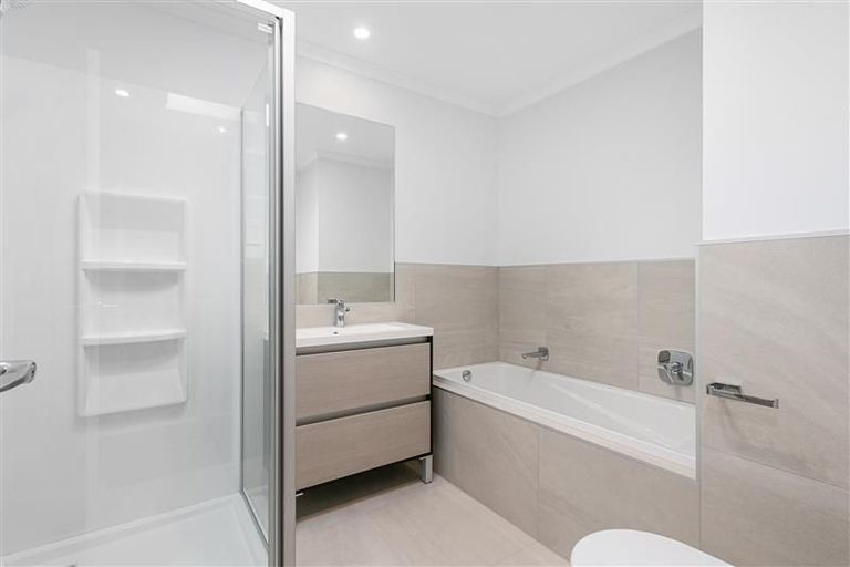 Photo of property in 24 Gilbert Hall Way, Swanson, Auckland, 0614