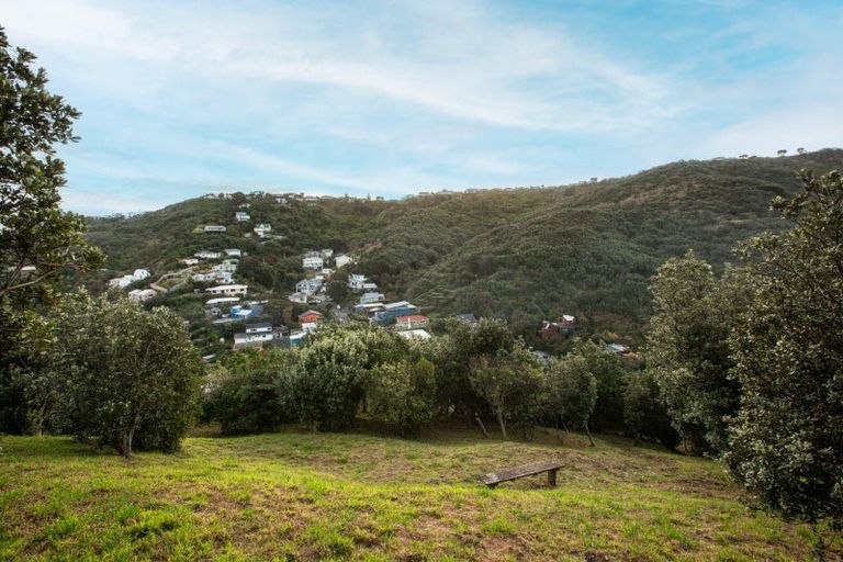 Photo of property in 239 Houghton Bay Road, Houghton Bay, Wellington, 6023