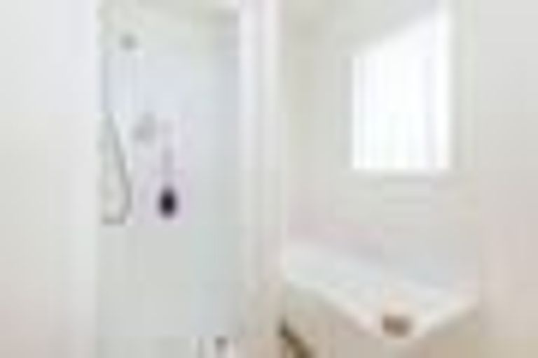 Photo of property in 2/61 Main Road, Titahi Bay, Porirua, 5022