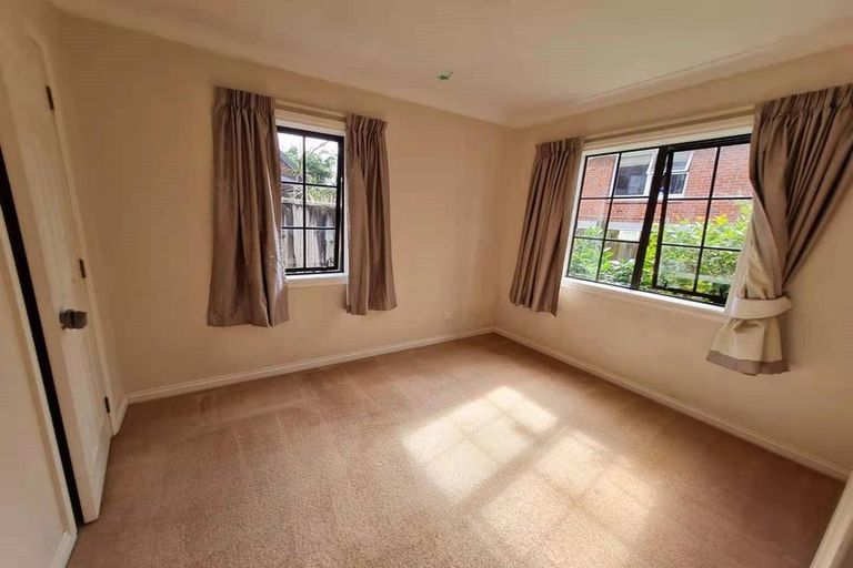 Photo of property in 21b King Edward Avenue, Papakura, 2110