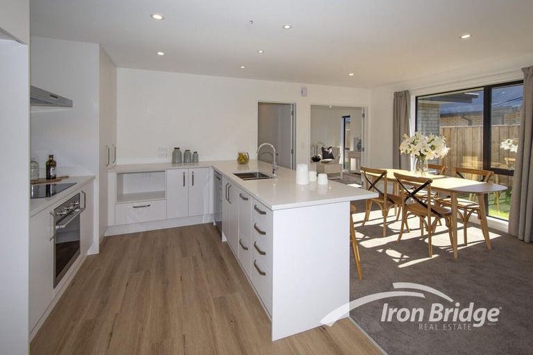 Photo of property in 37 Te Kanawa Lane, Rolleston, 7615