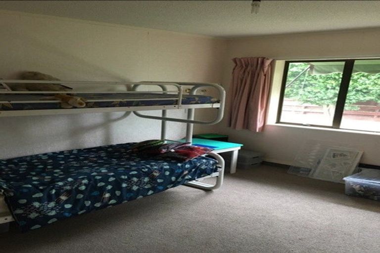 Photo of property in 4 Kotuku Place, Taradale, Napier, 4112