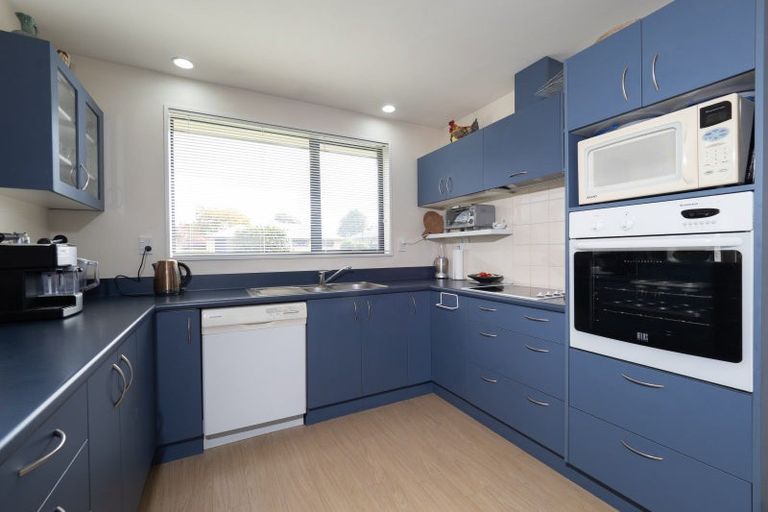 Photo of property in 51 Mcmurdo Street, Tinwald, Ashburton, 7700