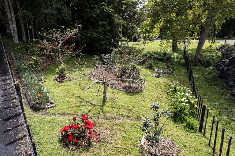 Photo of property in 65 Main Road, Kauri, Kamo, 0185