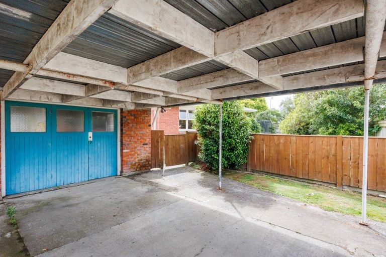 Photo of property in 84 Brightwater Terrace, Terrace End, Palmerston North, 4410