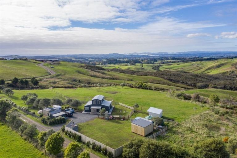 Photo of property in 900a Pungaere Road, Waipapa, Kerikeri, 0295