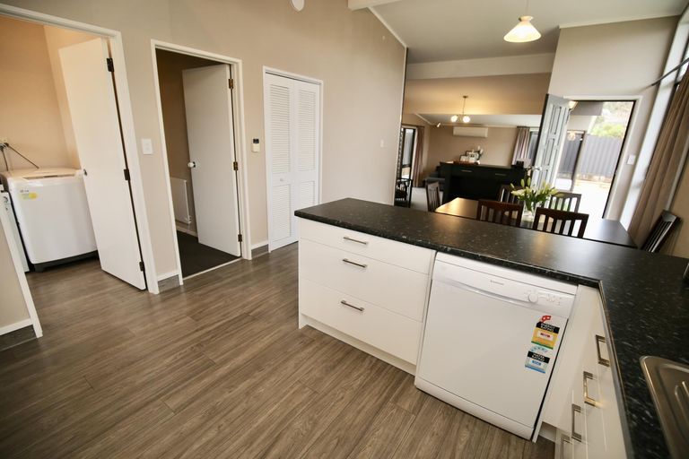 Photo of property in 4 Matipo Crescent, Pukete, Hamilton, 3200