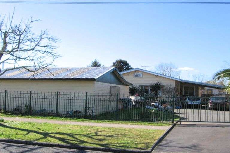 Photo of property in 31 Bunnythorpe Road, Papakura, 2110