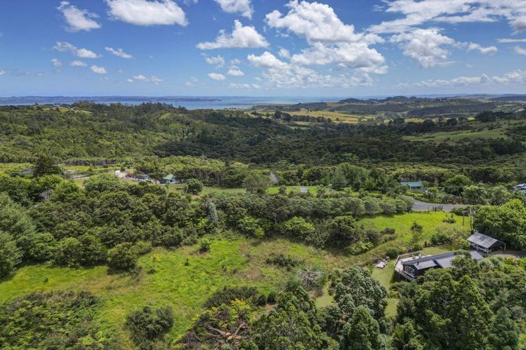 Photo of property in 3 West Road, Kaukapakapa, 0873