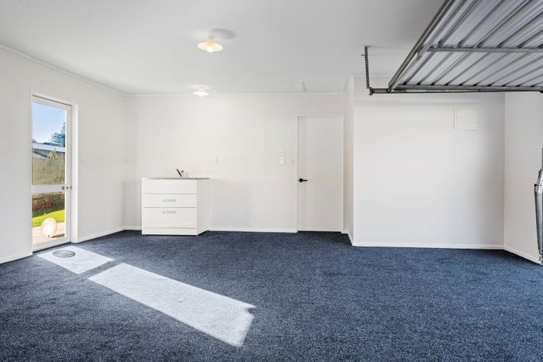 Photo of property in 29c Heta Road, Highlands Park, New Plymouth, 4312