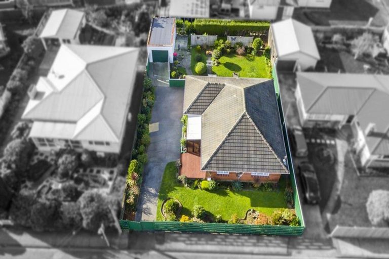 Photo of property in 34 Totara Park Road, Clouston Park, Upper Hutt, 5018