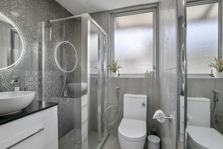 Photo of property in 15a Westpoint Avenue, Harbour View, Lower Hutt, 5010