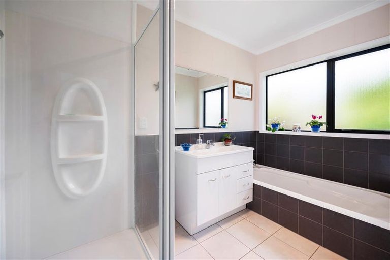 Photo of property in 83 Tawavale Street, Pukehangi, Rotorua, 3015