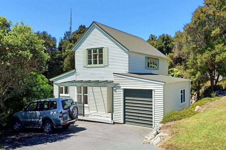 Photo of property in 15 Lichen Grove, Russell, 0272