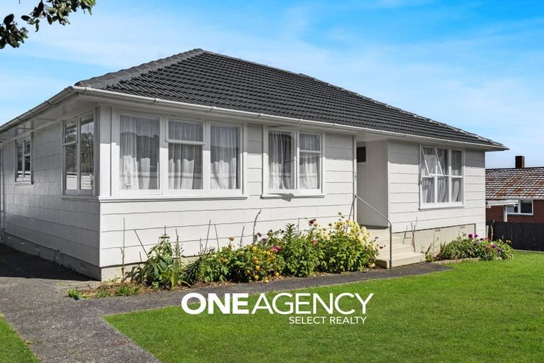 Photo of property in 101 Waihora Crescent, Waitangirua, Porirua, 5024