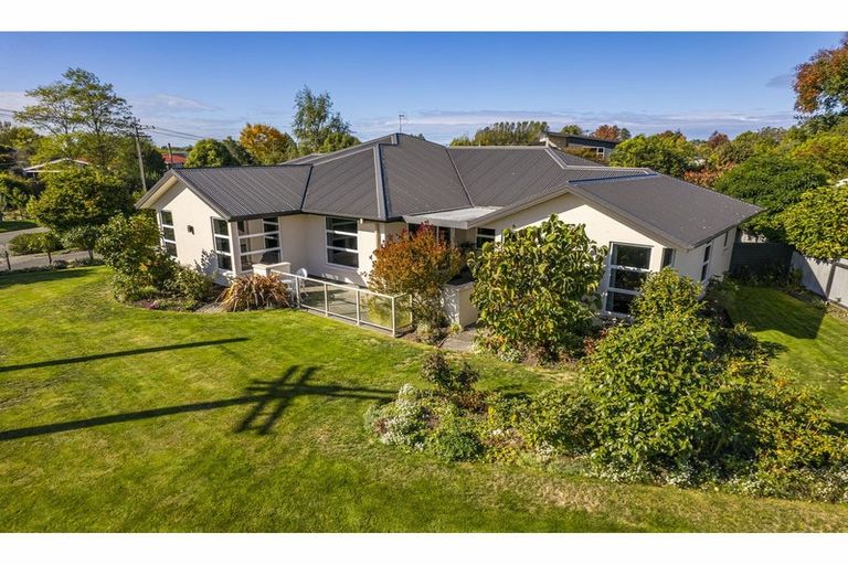 Photo of property in 100 Princes Street, Temuka, 7920