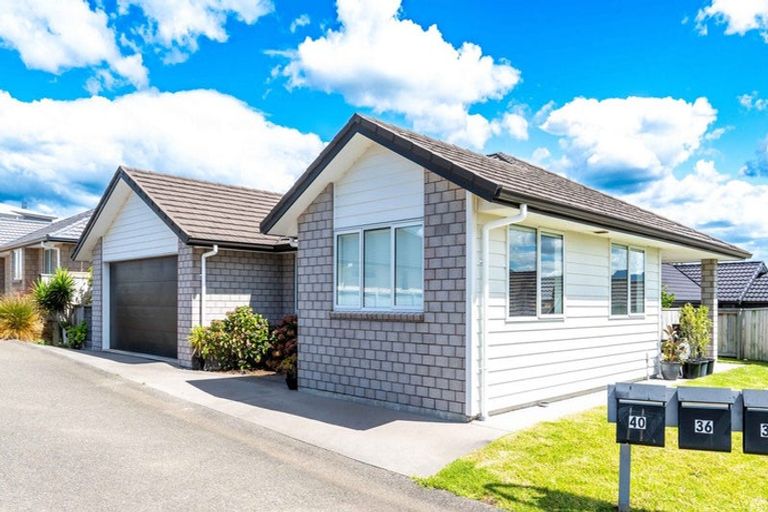 Photo of property in 32 Richardson Road, Omokoroa, 3114