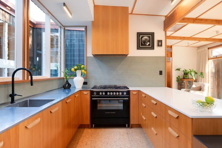 Photo of property in 18a Casey Avenue, Fairfield, Hamilton, 3214