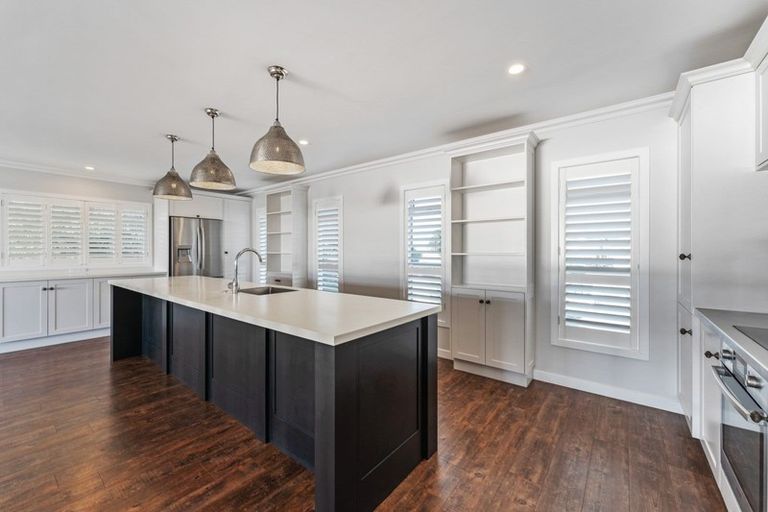 Photo of property in 19 Buller Street, New Plymouth, 4310