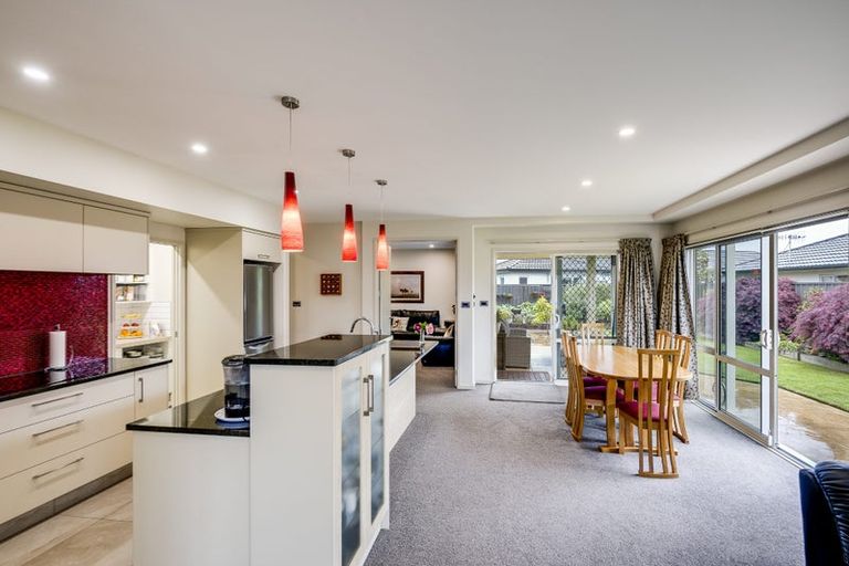 Photo of property in 19 Kapiti Drive, Poraiti, Napier, 4112