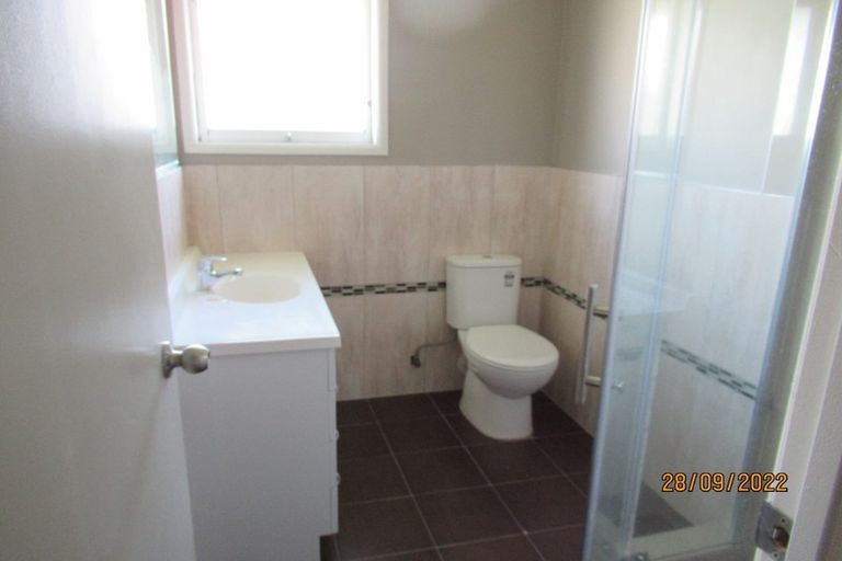 Photo of property in 19 Burbank Avenue, Manurewa, Auckland, 2102