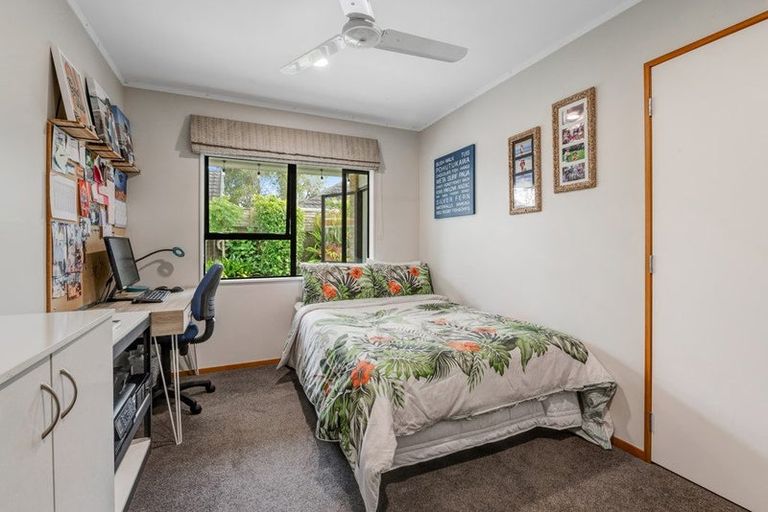 Photo of property in 75 Maygrove Drive, Orewa, 0931