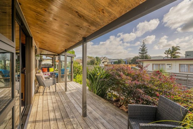 Photo of property in 165 Cook Drive, Whitianga, 3510