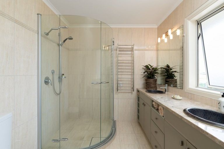 Photo of property in 15 Mandalay Key, Papamoa Beach, Papamoa, 3118