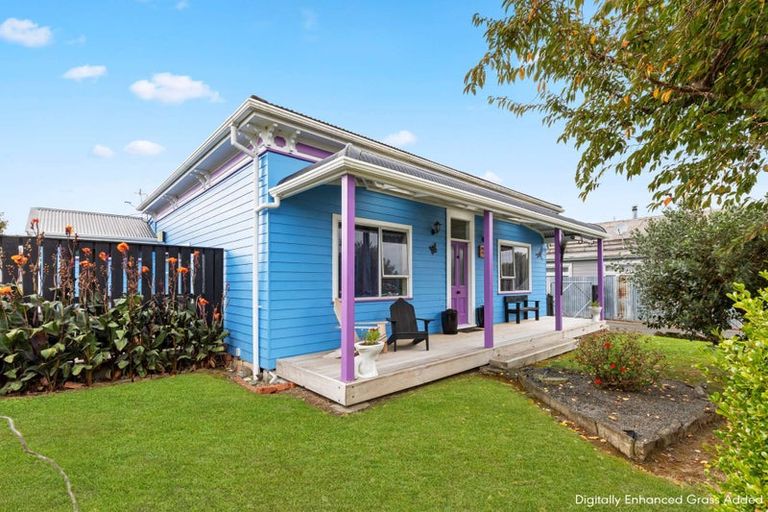 Photo of property in 18 Princess Street, Dannevirke, 4930