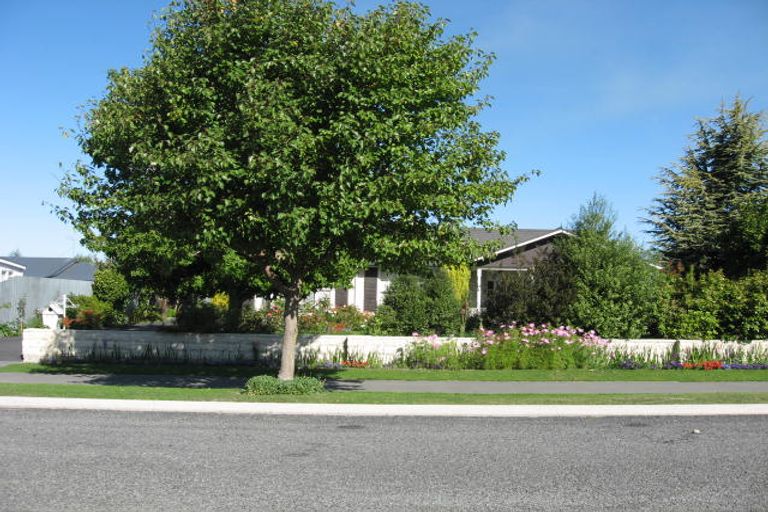 Photo of property in 54 Selwyn Street, Leeston, 7632