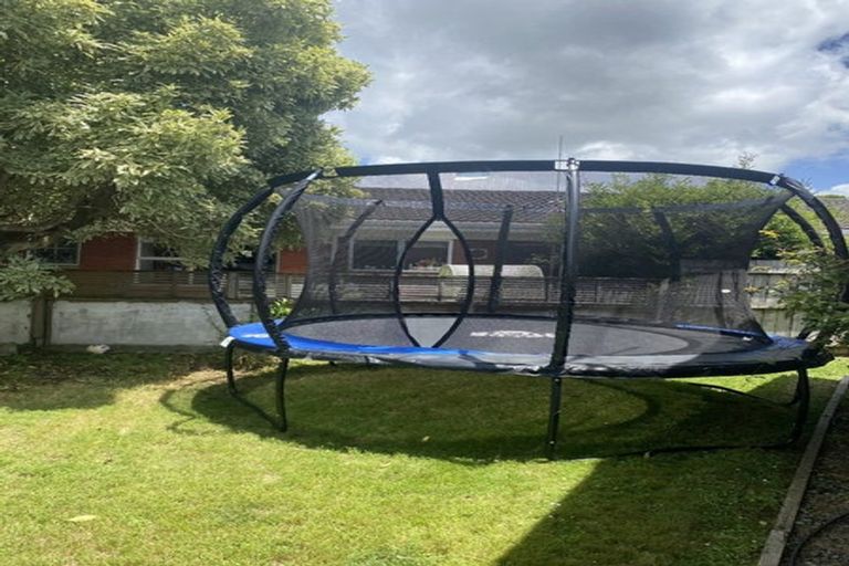 Photo of property in 16 Tatariki Street, Rosehill, Papakura, 2113