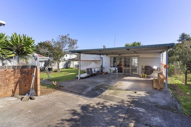 Photo of property in 6 Plymouth Place, Papatoetoe, Auckland, 2025