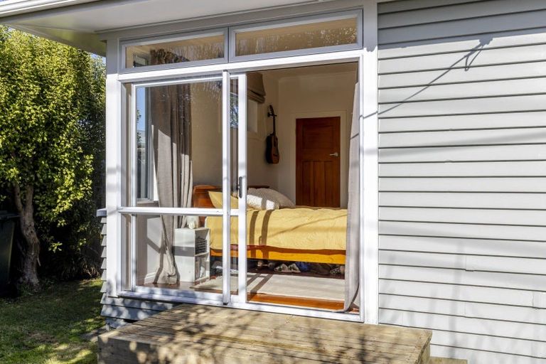Photo of property in 14 Carthew Street, Okato, 4335