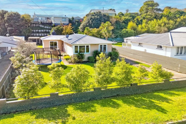 Photo of property in 27 Broadhead Avenue, Tawhero, Whanganui, 4501